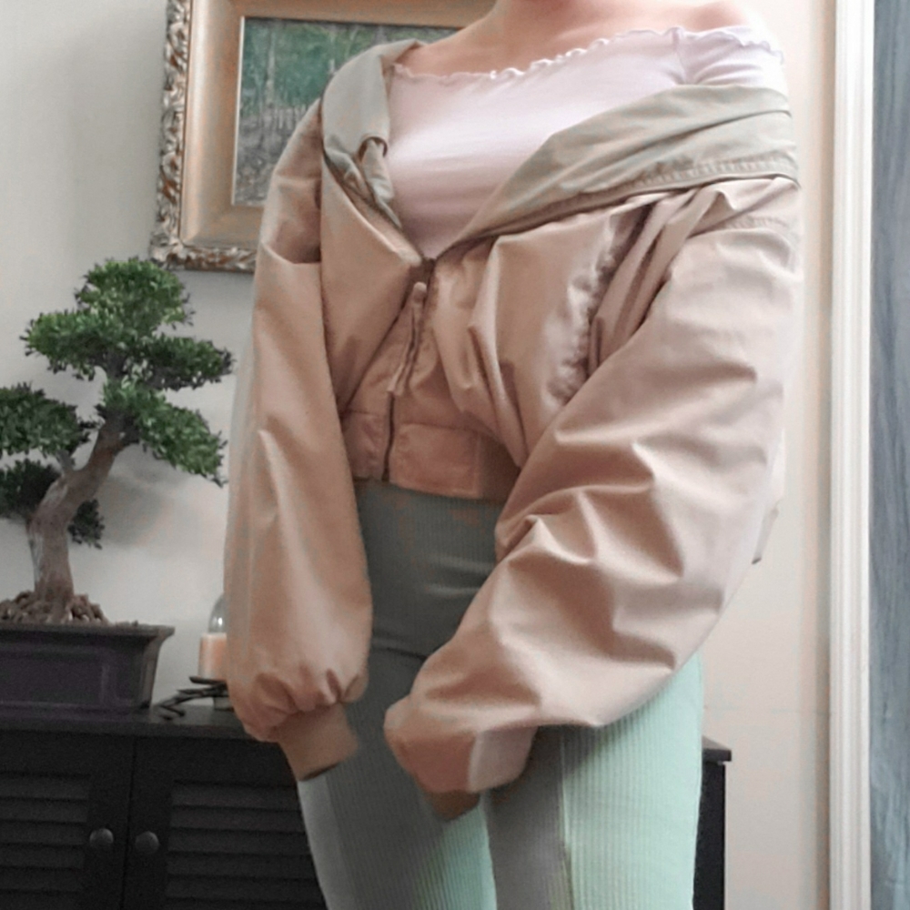 Oversize Puffy Windbreaker